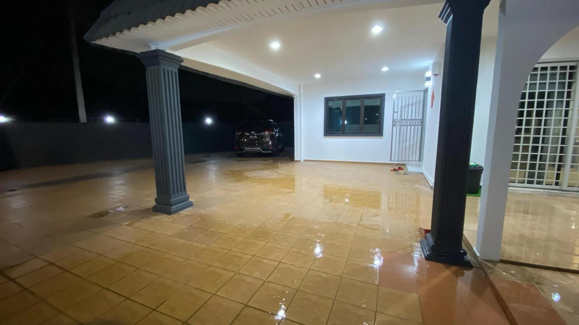 Holiday home Ipoh Lyl Evergreen Homestay 12Pax