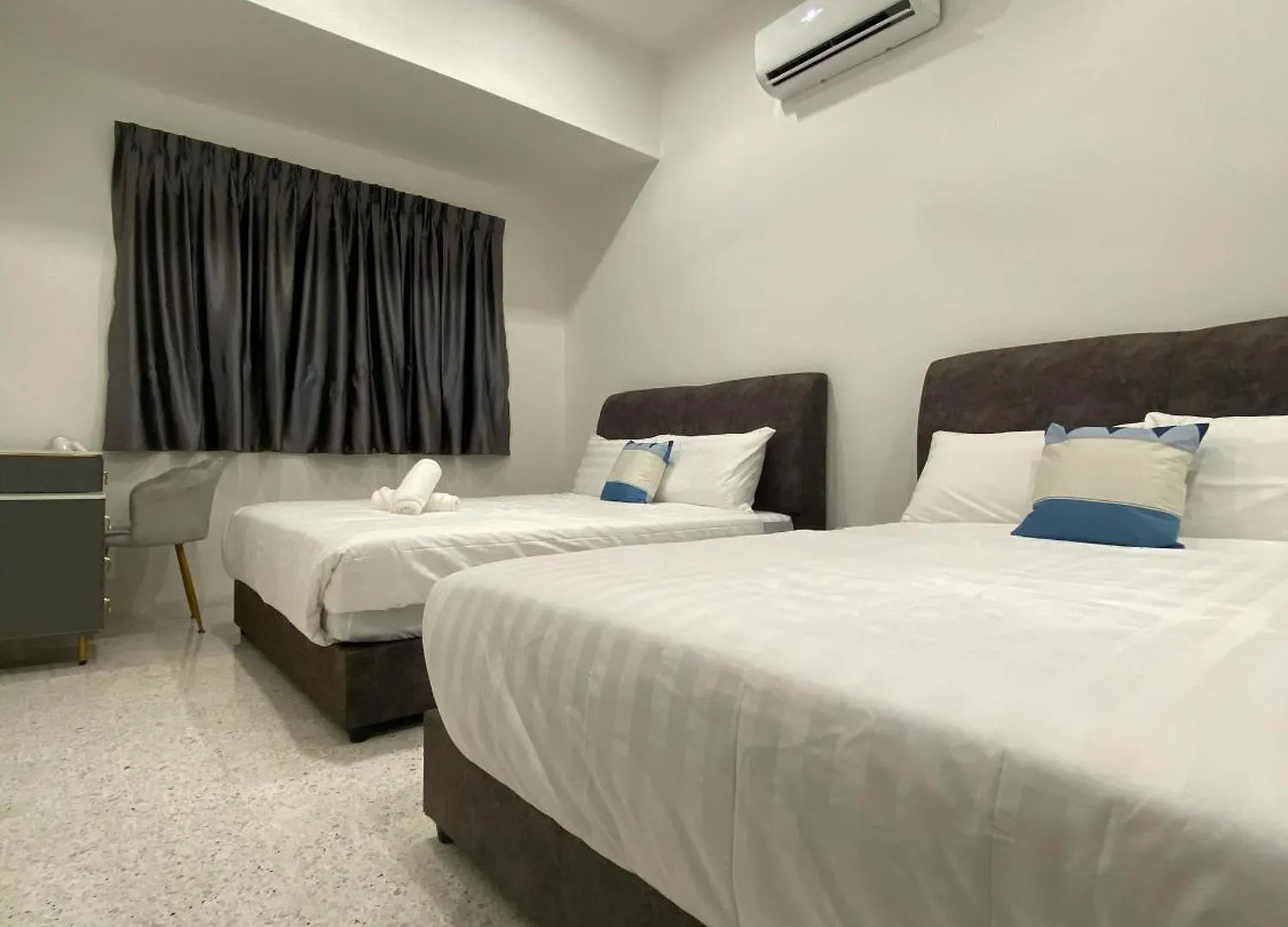 Ipoh Lyl Evergreen Homestay 12Pax 0*,